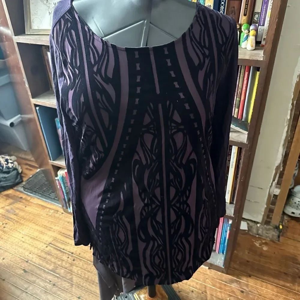 Chico’s velvet artsy purple & black 1/8 elegant romantic blouse
